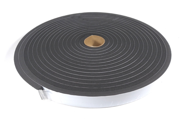 Fita de Vedação em Espuma de EPDM Preto Adesivado 1 Lado 10mm x 30mm x 10m